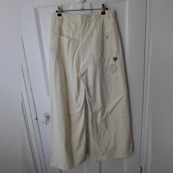 NWT Anthropologie Pilcro Embroidered High Rise Wide Leg Pants - Size 29 - Picture 8 of 12